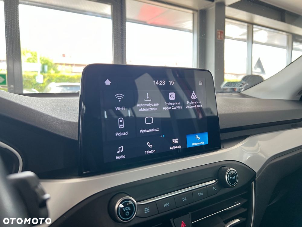 Ford Focus 1.0 EcoBoost Connected - 27