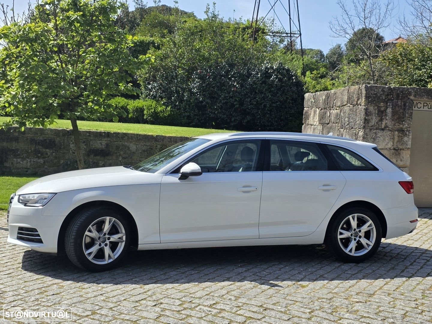 Audi A4 Avant - 1