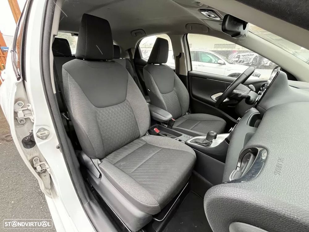 Toyota Yaris 1.5 HDF Comfort Plus - 27