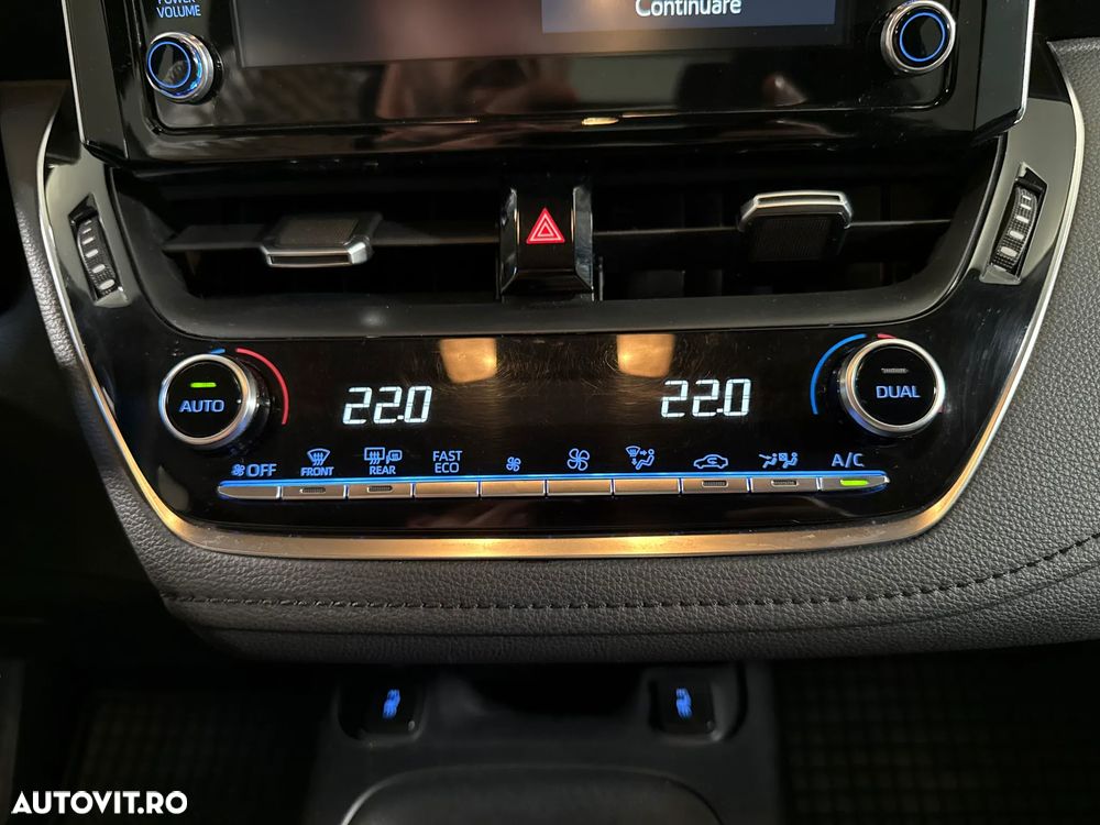 Toyota Corolla - 19