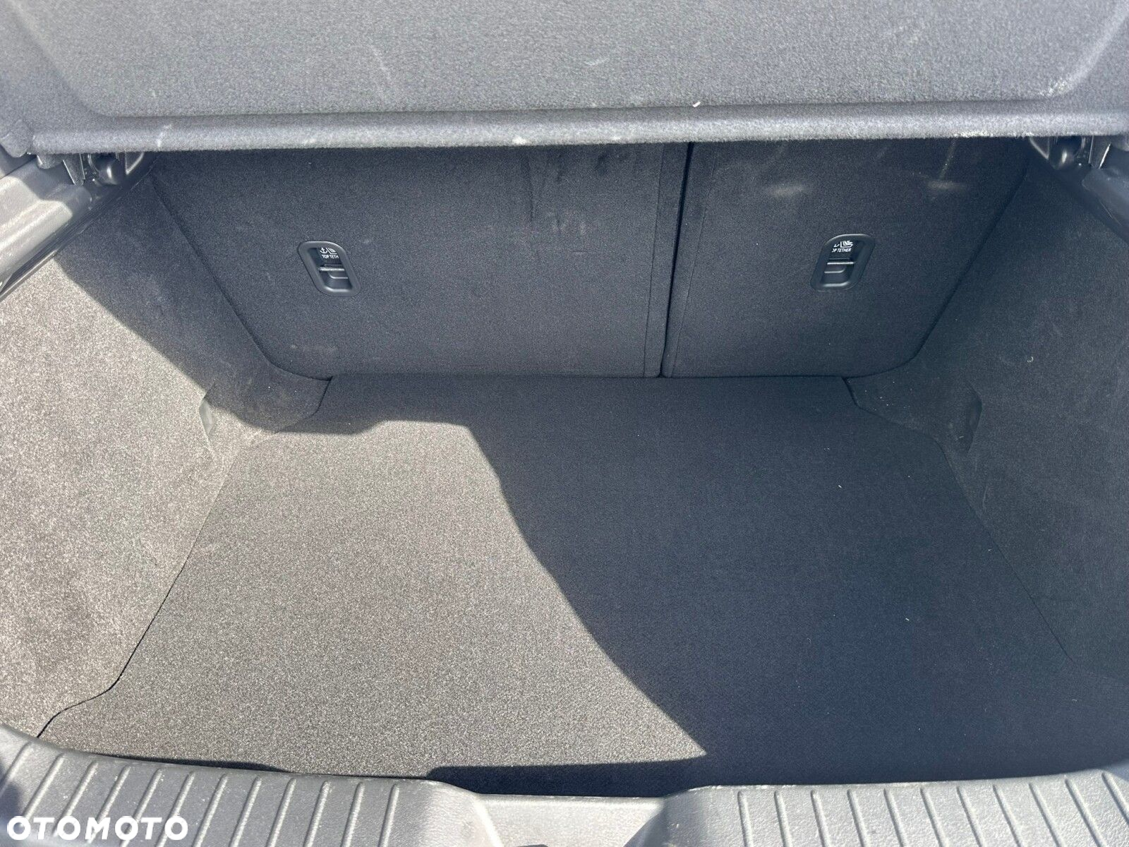 Mazda 3 - 10