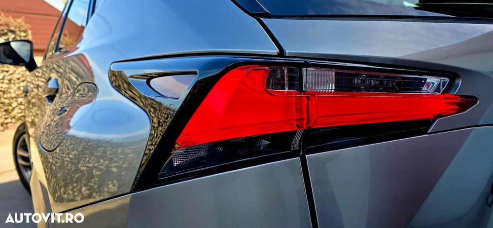 Lexus Seria NX 300h - 14