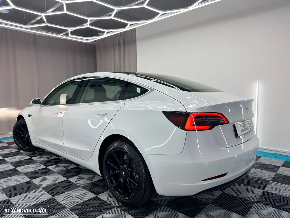 Tesla Model 3 Standard RWD Plus - 5