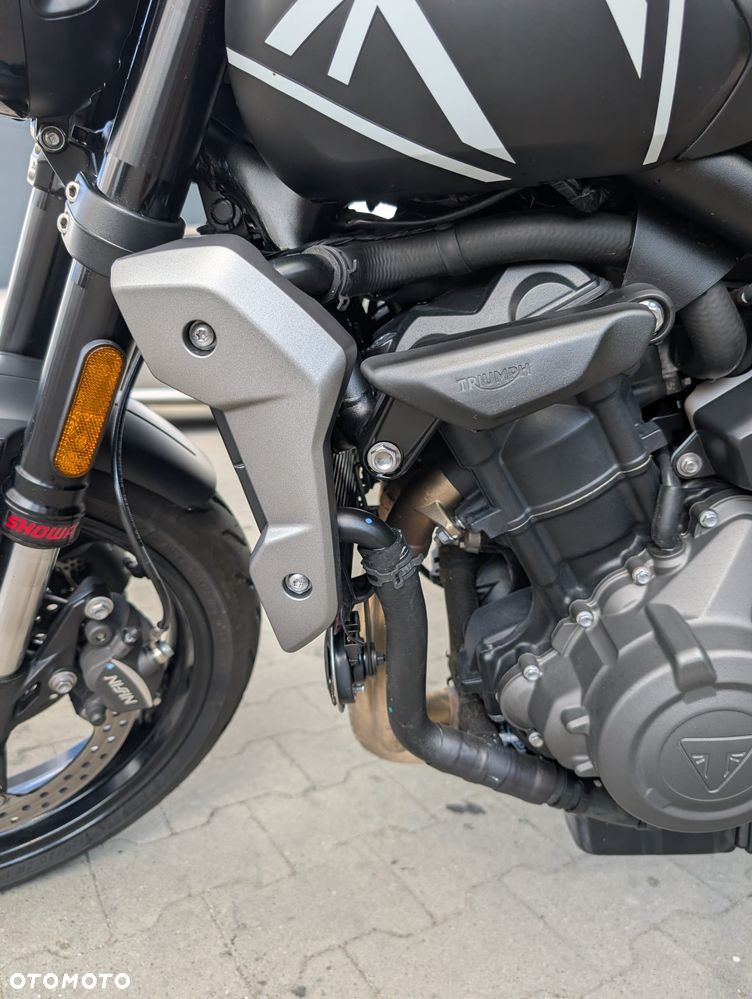 Triumph Trident - 6