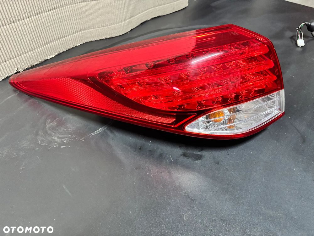 Lampa tylna prawa lewa hyundai i40 2011r. LED - 2