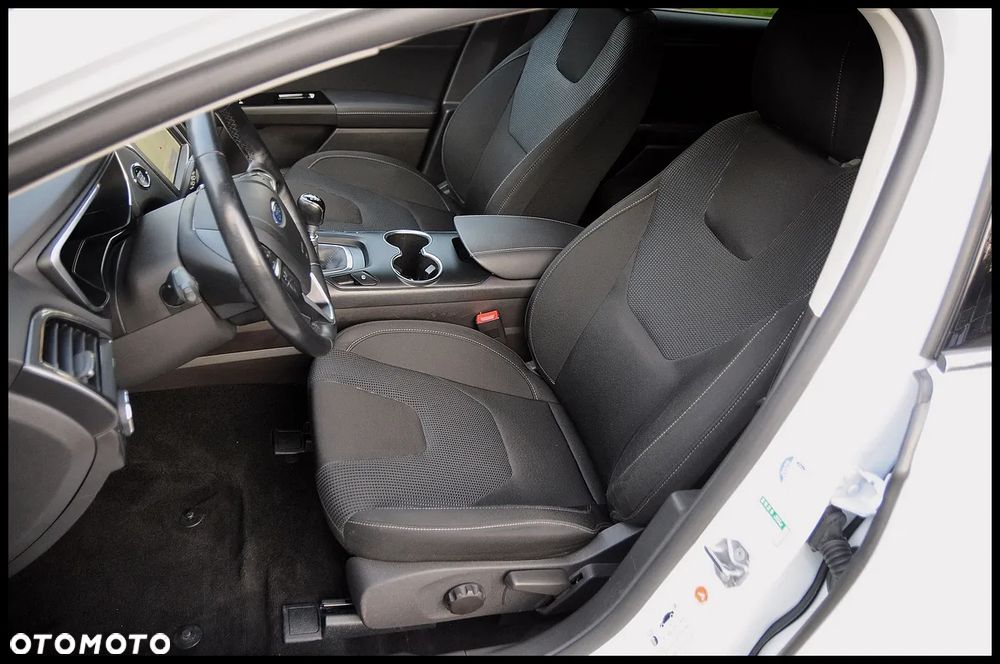 Ford Mondeo 2.0 TDCi Titanium - 26