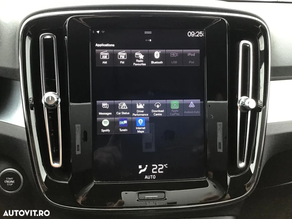 Volvo XC 40 T3 Geartronic Momentum - 14