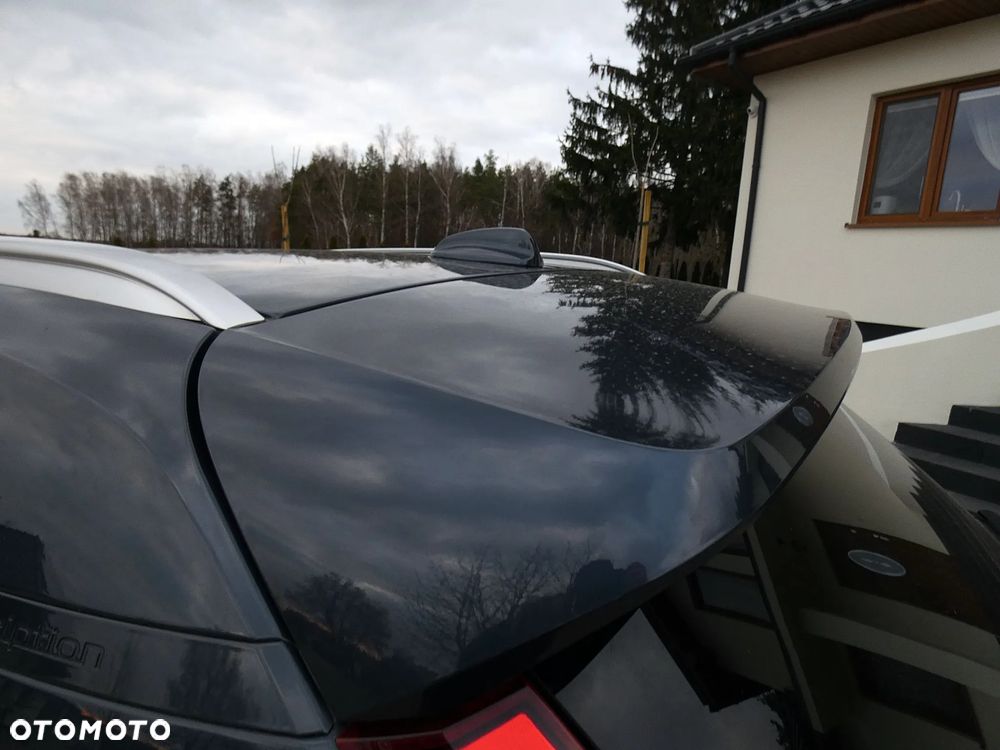 Volvo XC 40 D4 AWD Momentum (Intro Edition) - 16