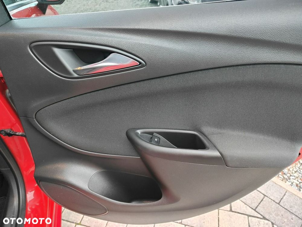 Opel Astra 1.4 Turbo Active - 25