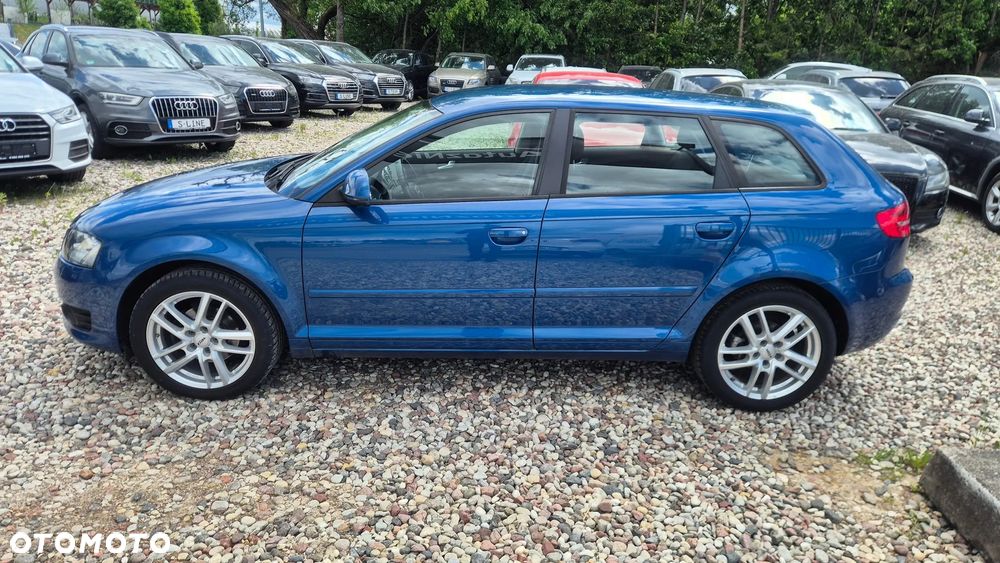 Audi A3 Sportback 1.6 TDI DPF Attraction - 19