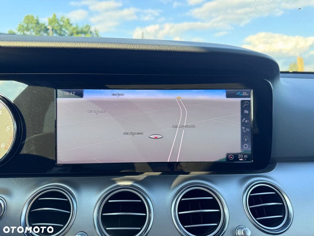 Mercedes-Benz Klasa E 220 d 9G-TRONIC Avantgarde - 17