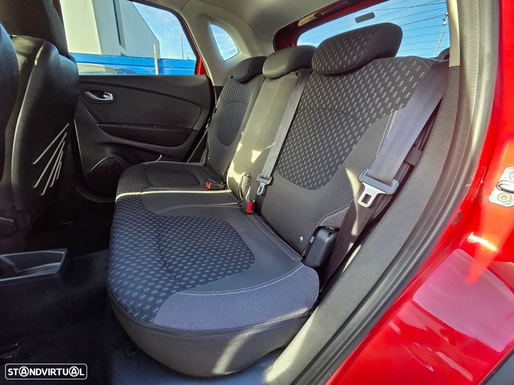 Renault Captur 1.5 dCi Exclusive - 11