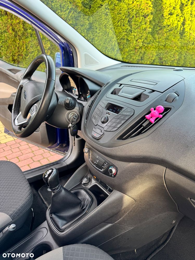 Ford Tourneo Courier 1.0 EcoBoost Trend - 29
