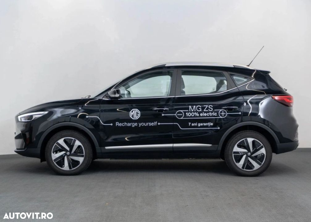 MG ZS EV - 3