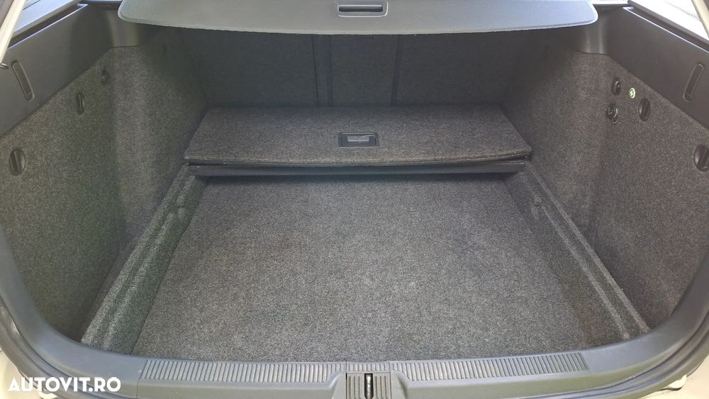 SKODA Octavia 2010 — imagine 12