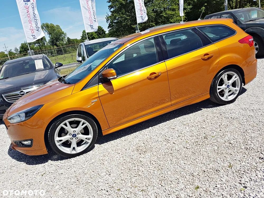 Ford Focus 1.0 EcoBoost Start-Stopp-System ST-LINE - 4