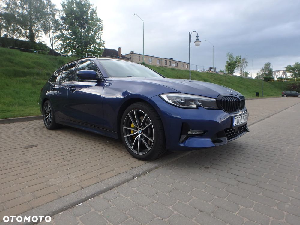 BMW Seria 3 330d xDrive M Sport - 3