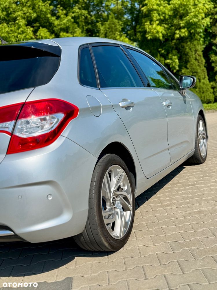 Citroën C4 HDi 150 Exclusive - 11
