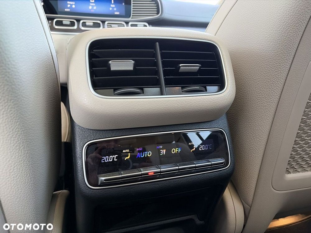 Mercedes-Benz GLS 2024