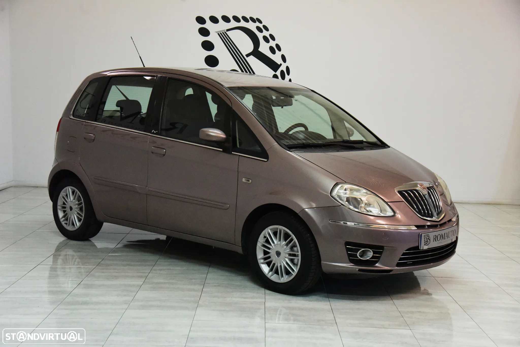 Lancia Musa 1.3 16V M-jet Platino - 4