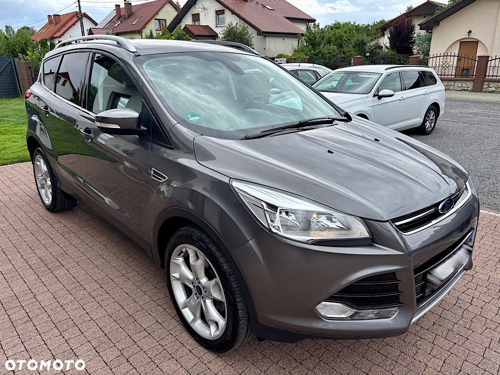 Ford Kuga 2.0 TDCi 4WD Titanium Plus - 25