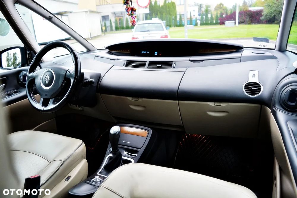 Renault Espace 2.0 Initiale - 16