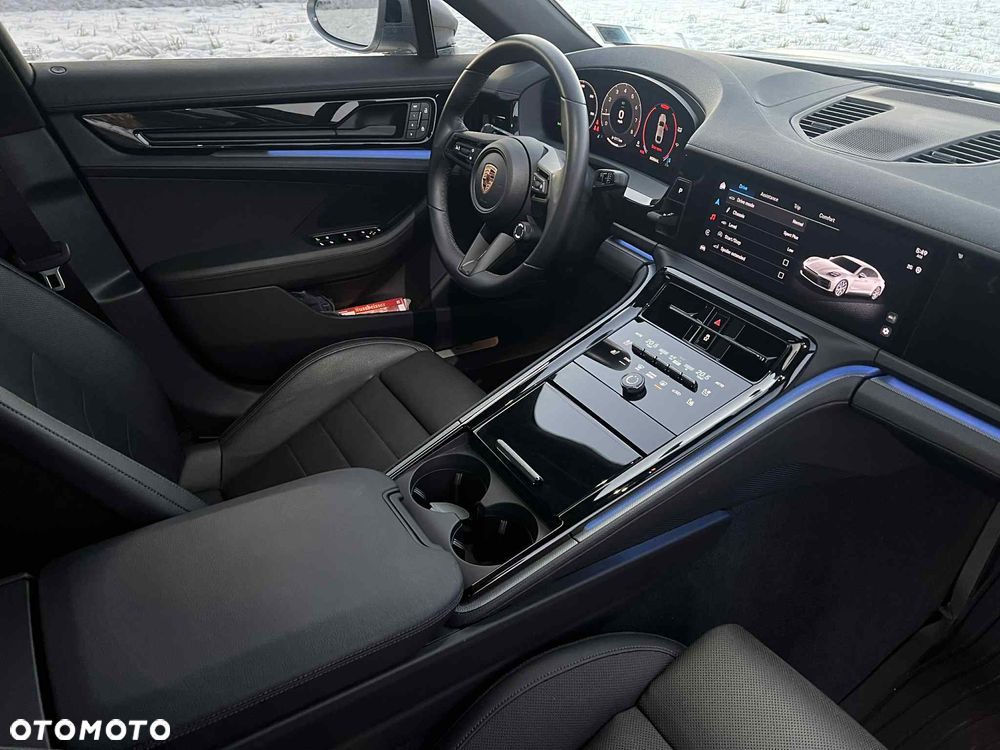 Porsche Panamera 4 - 27