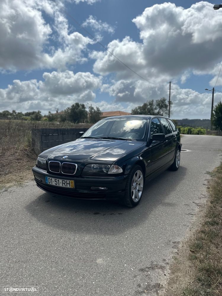 BMW 325 xi - 2