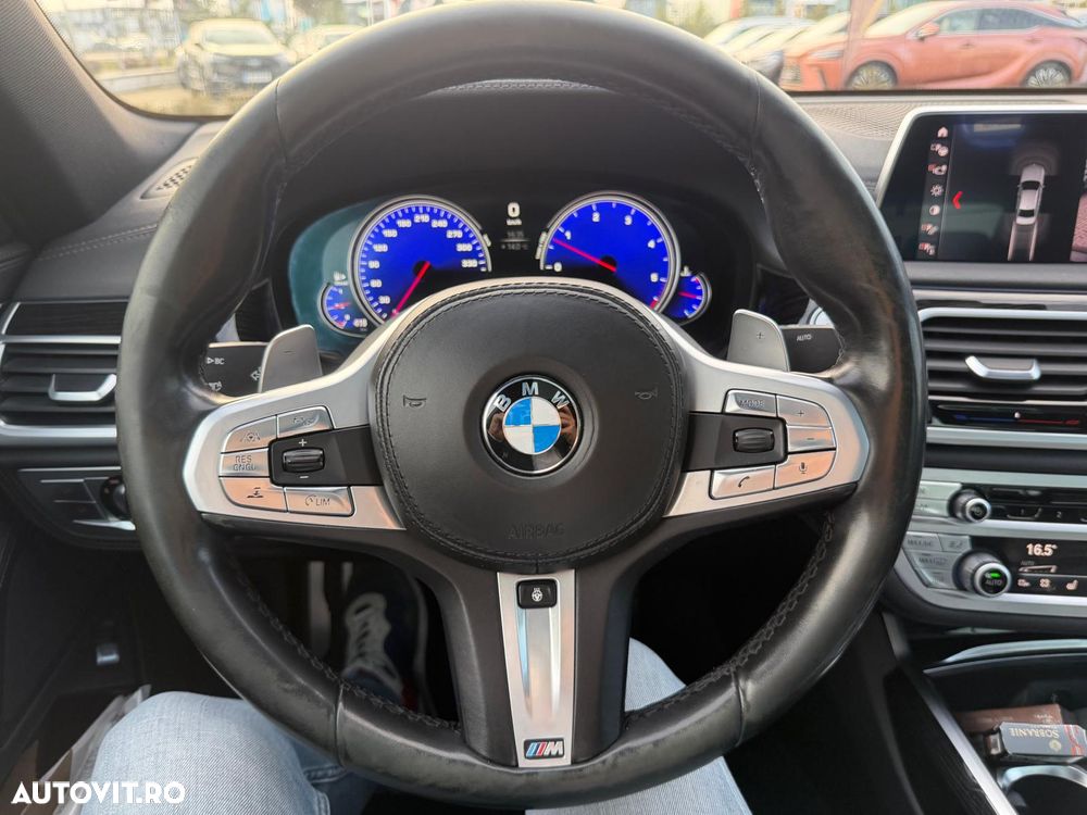 BMW Seria 7 740d xDrive - 15