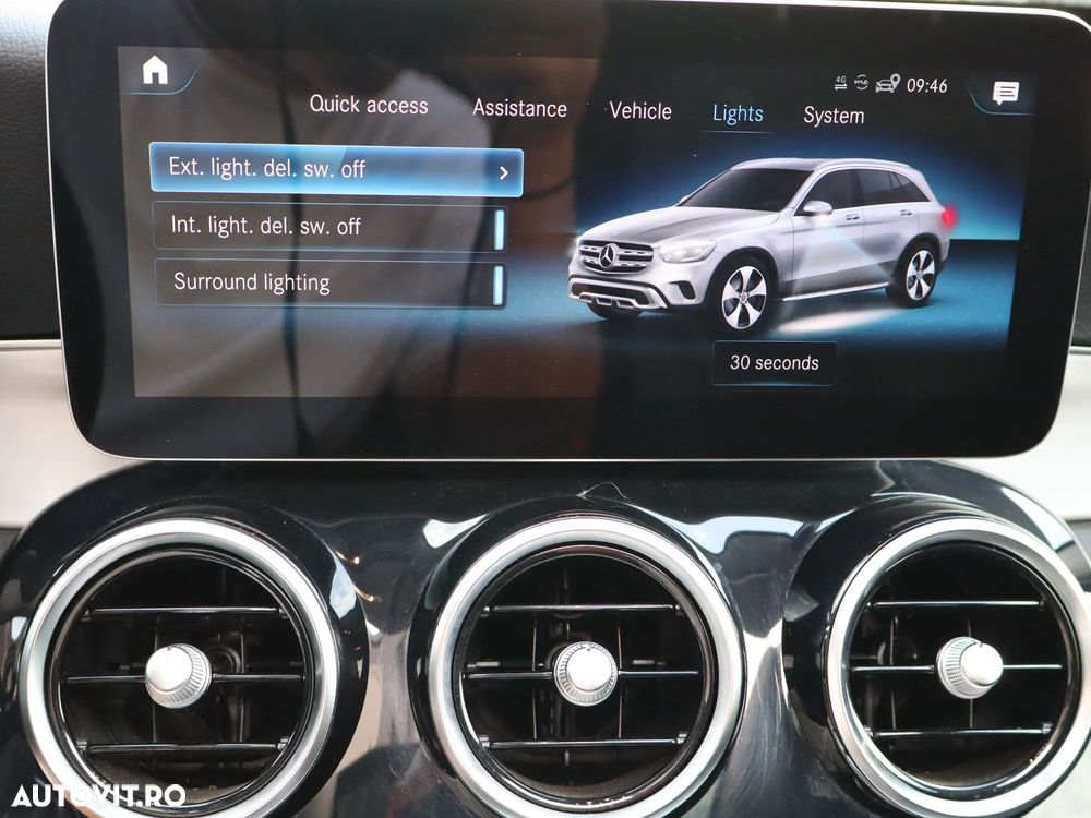 Mercedes-Benz GLC 300 de 4Matic 9G-TRONIC AMG Line Plus - 38