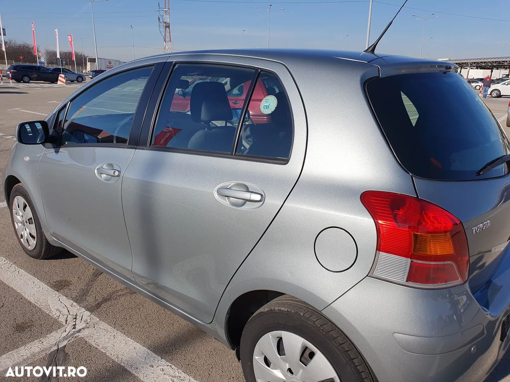 Toyota Yaris 1.3 Luna - 10