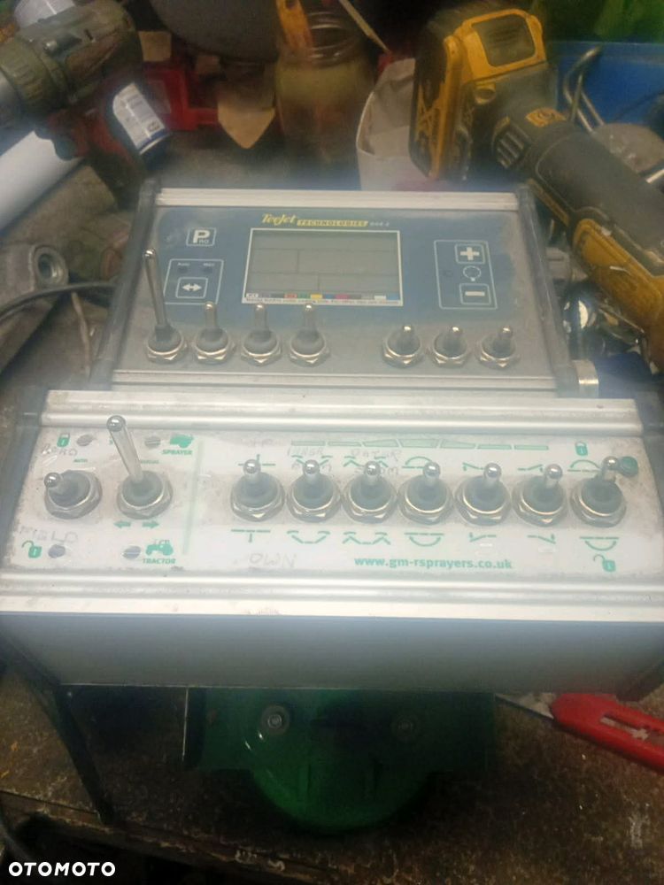 Inny GM-R2600 12/24 - 9