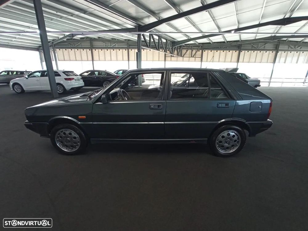 Lancia Delta 1.6 HF Turbo - 2