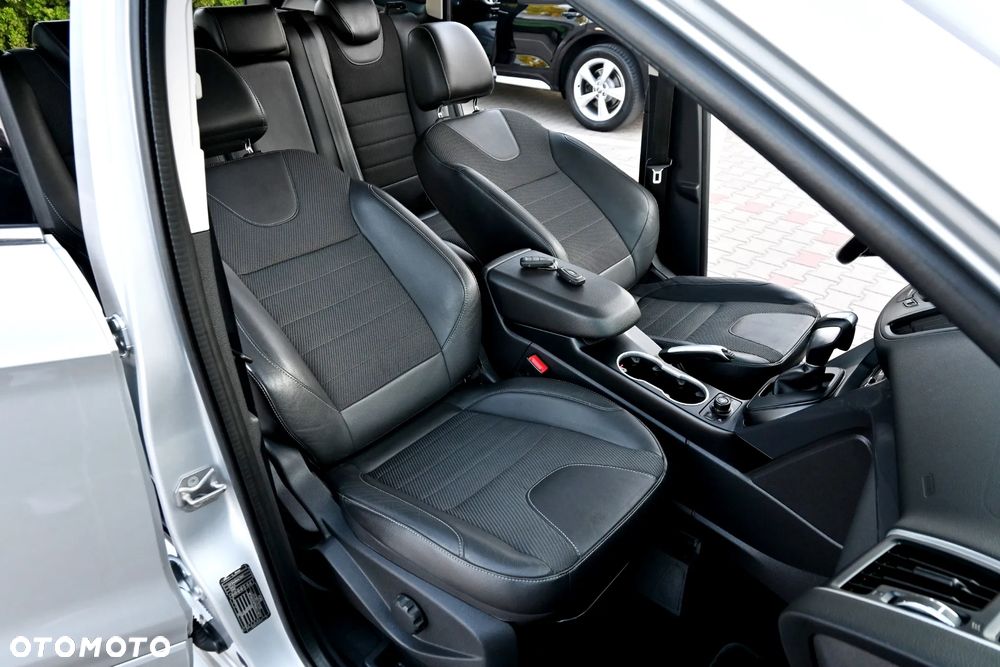 Ford Kuga 2.0 TDCi 4x4 Individual - 29