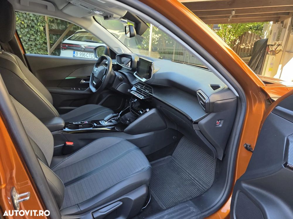 Peugeot 2008 - 5