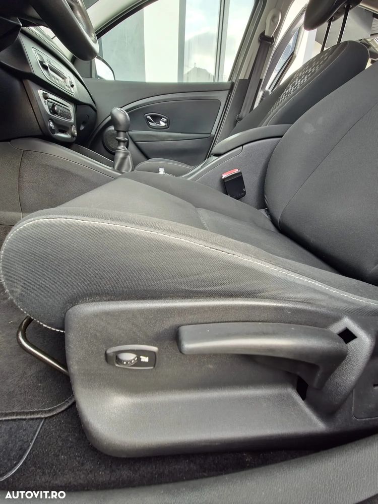 Renault Megane - 6