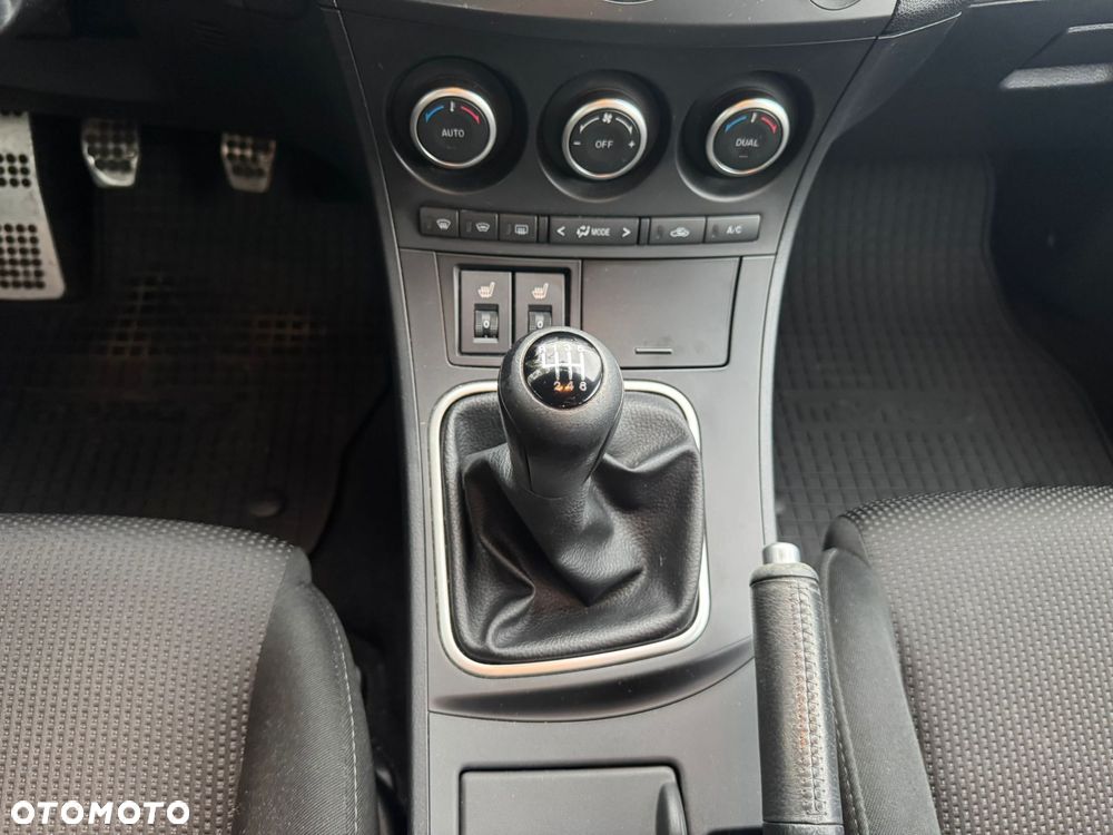 Mazda 3 - 24