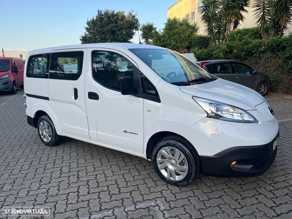 Nissan NV200 Combi - 7