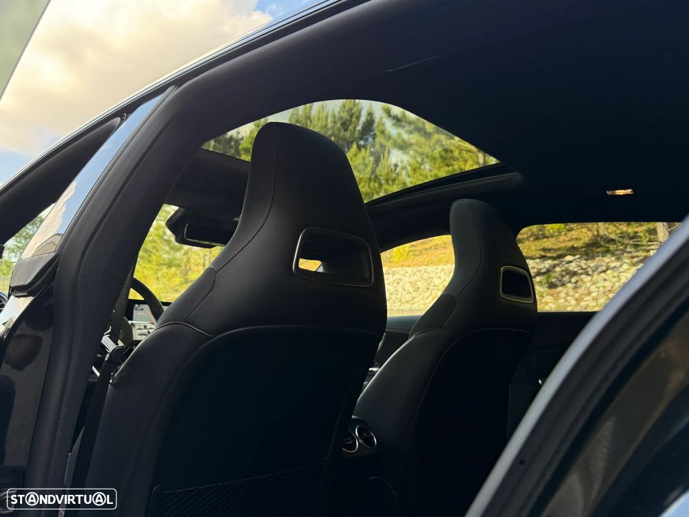 Mercedes-Benz CLA 250 e Shooting Brake AMG Line - 32
