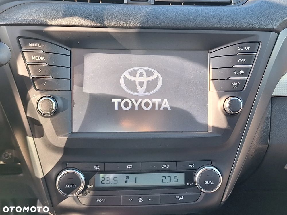 Toyota Avensis 2.0 D-4D Active Business - 15