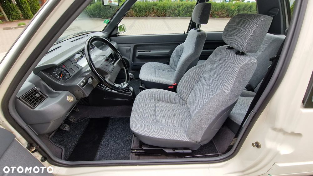 Renault 5 - 9
