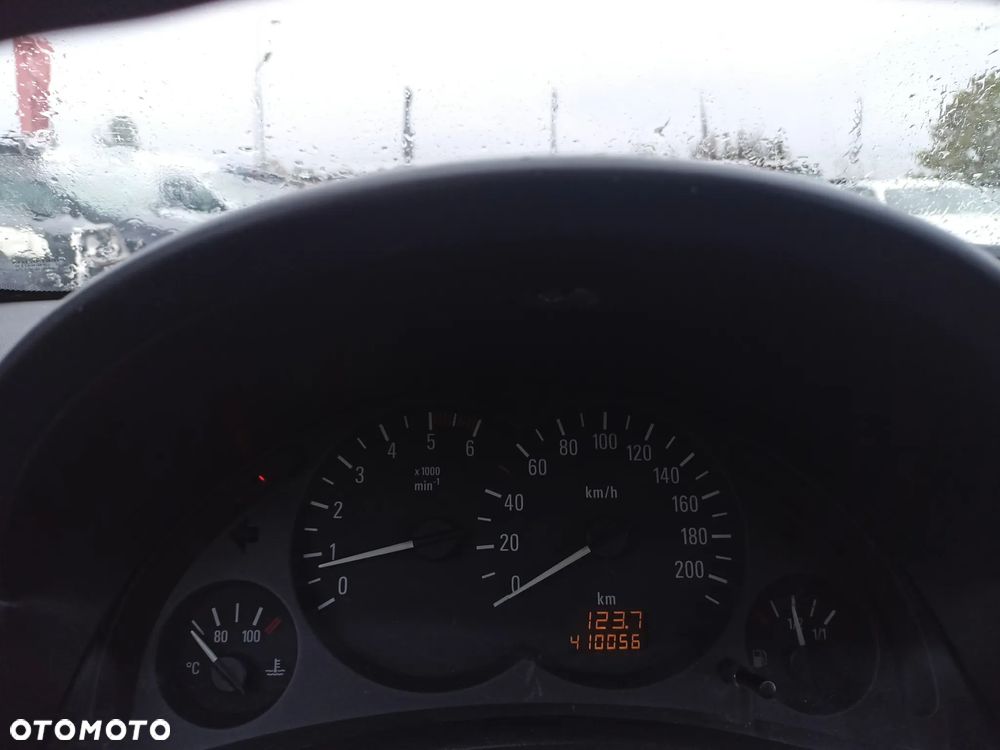 Opel Corsa - 14