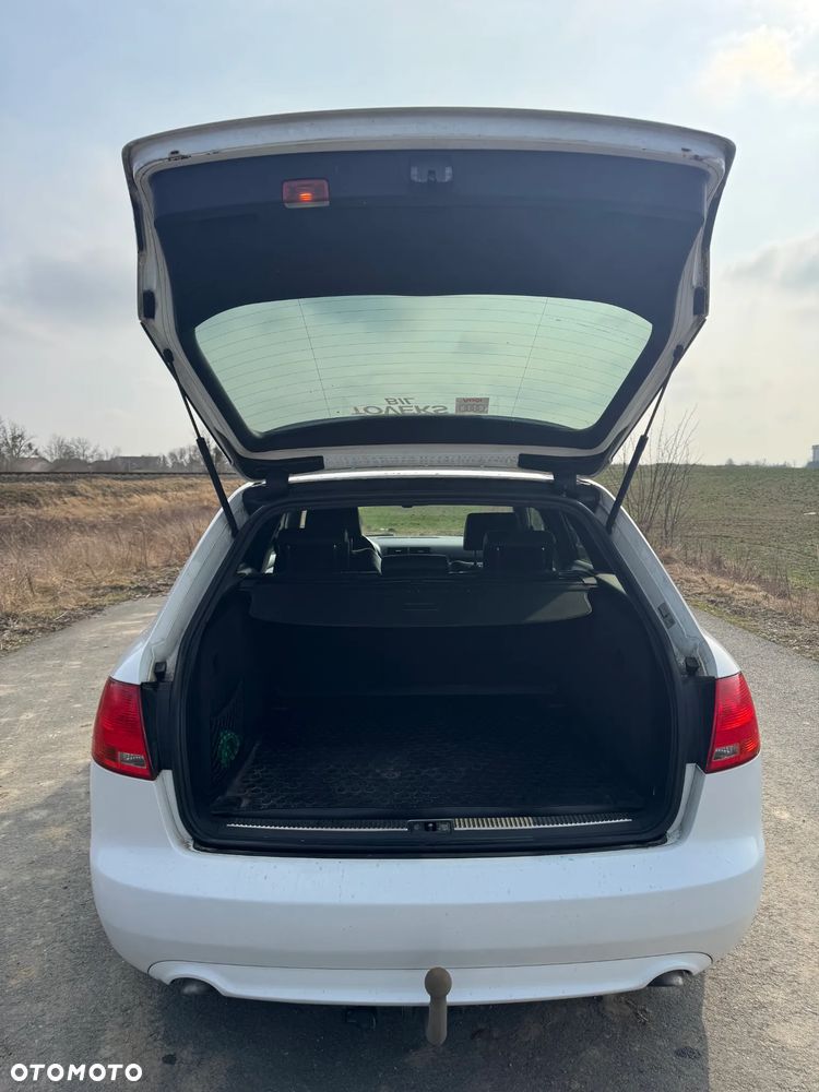 Audi A4 Avant - 6