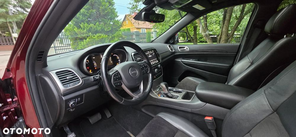 Jeep Grand Cherokee - 10
