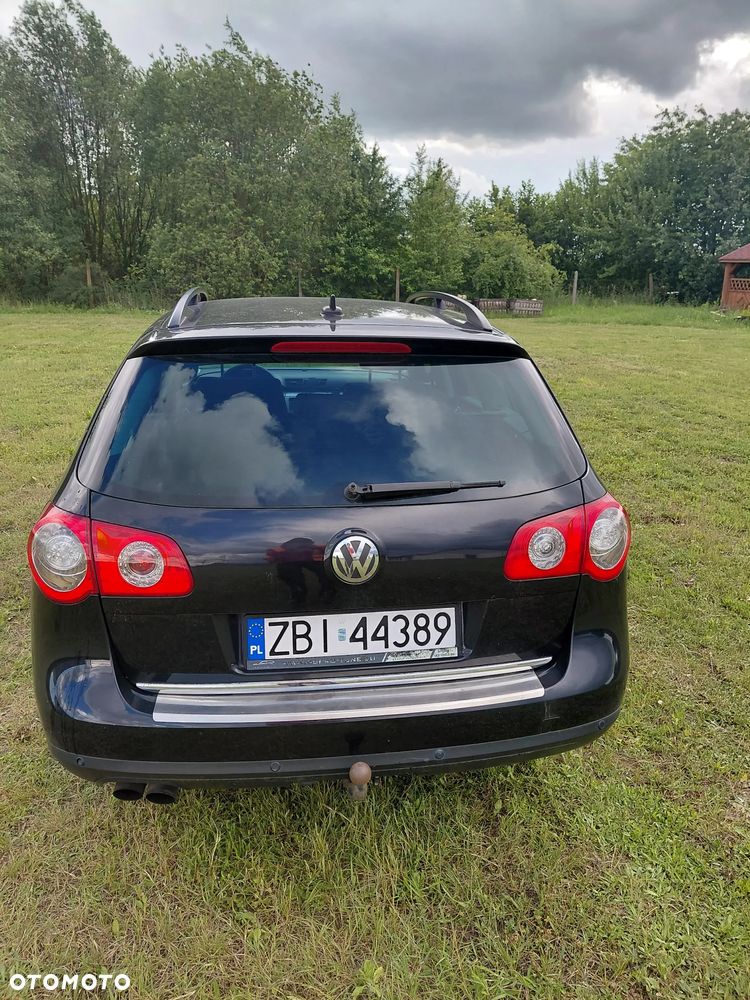 Volkswagen Passat 2.0 TDI DPF DSG Comfortline - 8