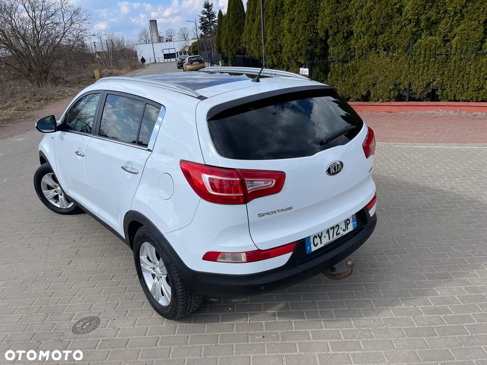 Kia Sportage 2.0 CRDI 4WD Dream-Team Edition - 36