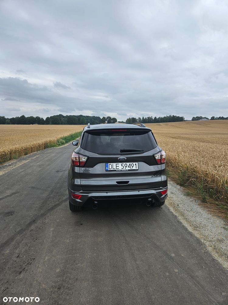 Ford Kuga 2.0 TDCi AWD ST-Line - 11