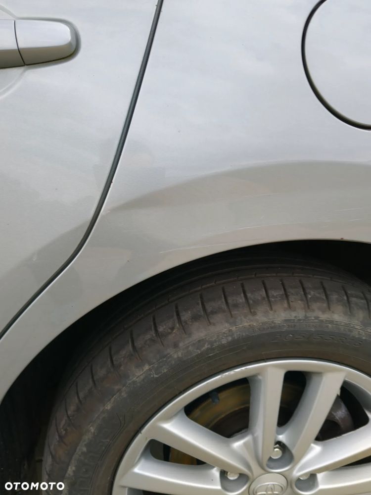 Toyota Auris - 3