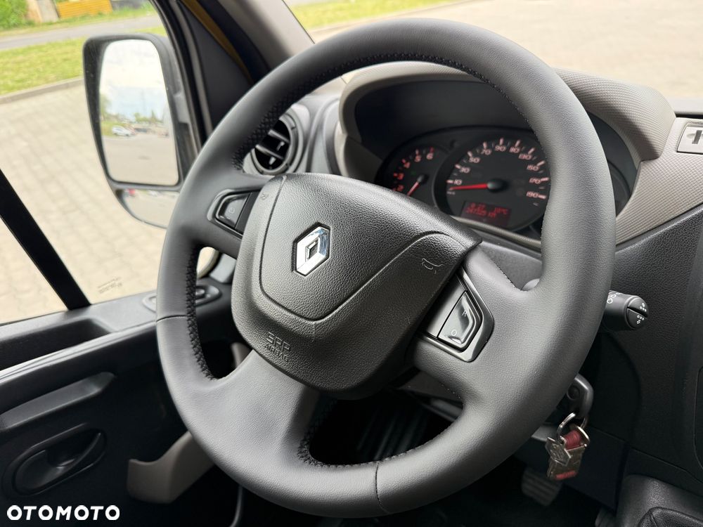 Renault Master - 33