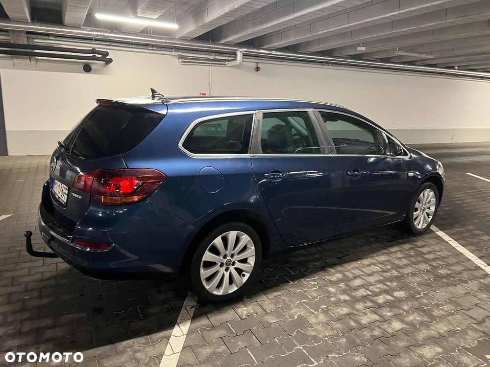 Opel Astra 1.4 Turbo - 8